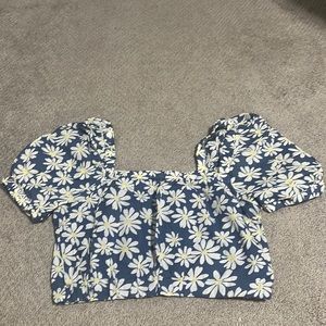 american eagle flower crop top